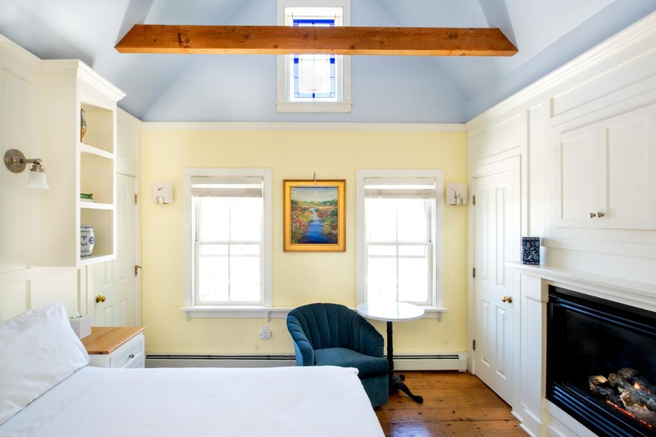 Admiral'S Landing (Adults Only) Acomodação com café da manhã Provincetown Exterior foto