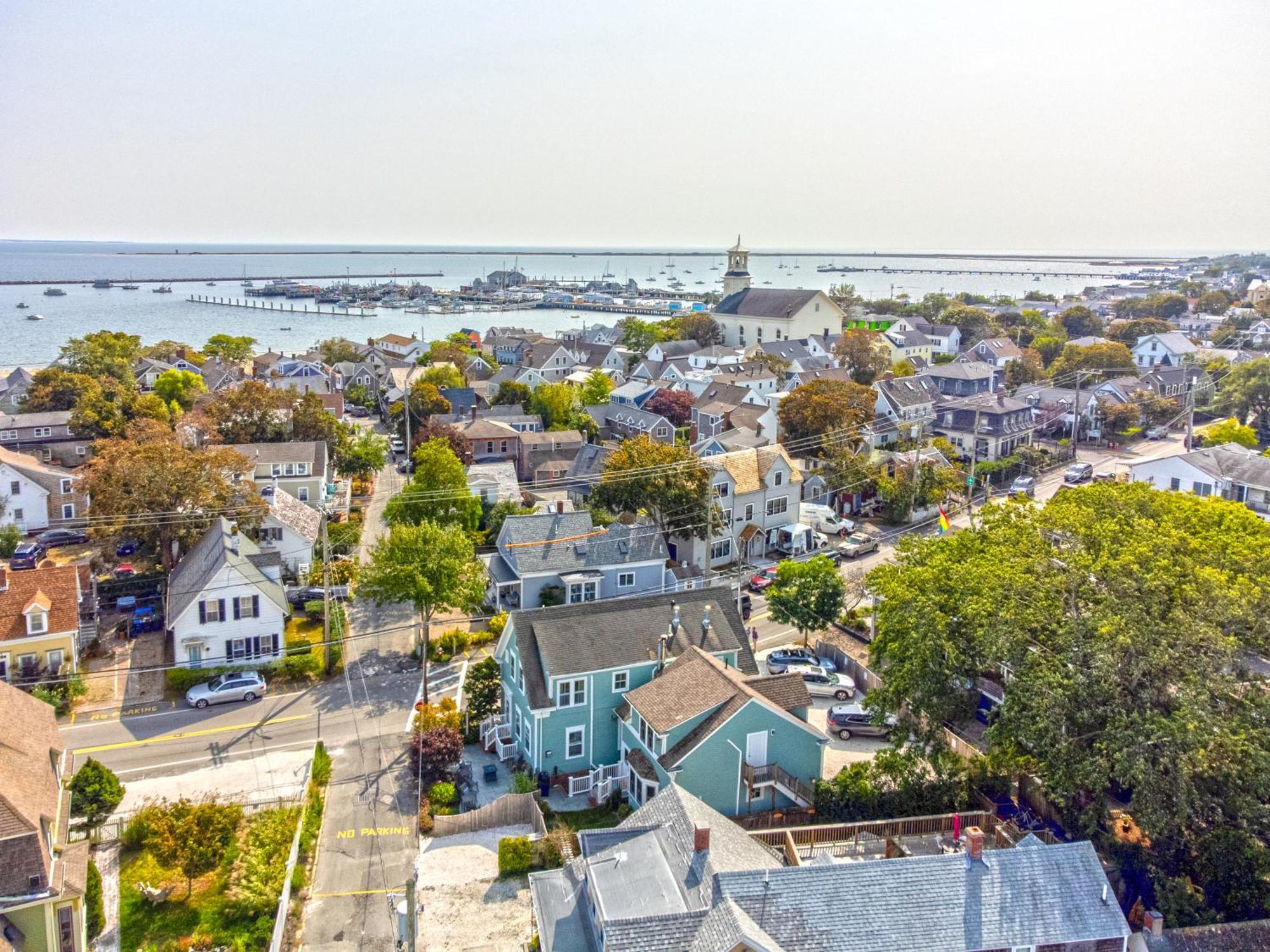 Admiral'S Landing (Adults Only) Acomodação com café da manhã Provincetown Exterior foto