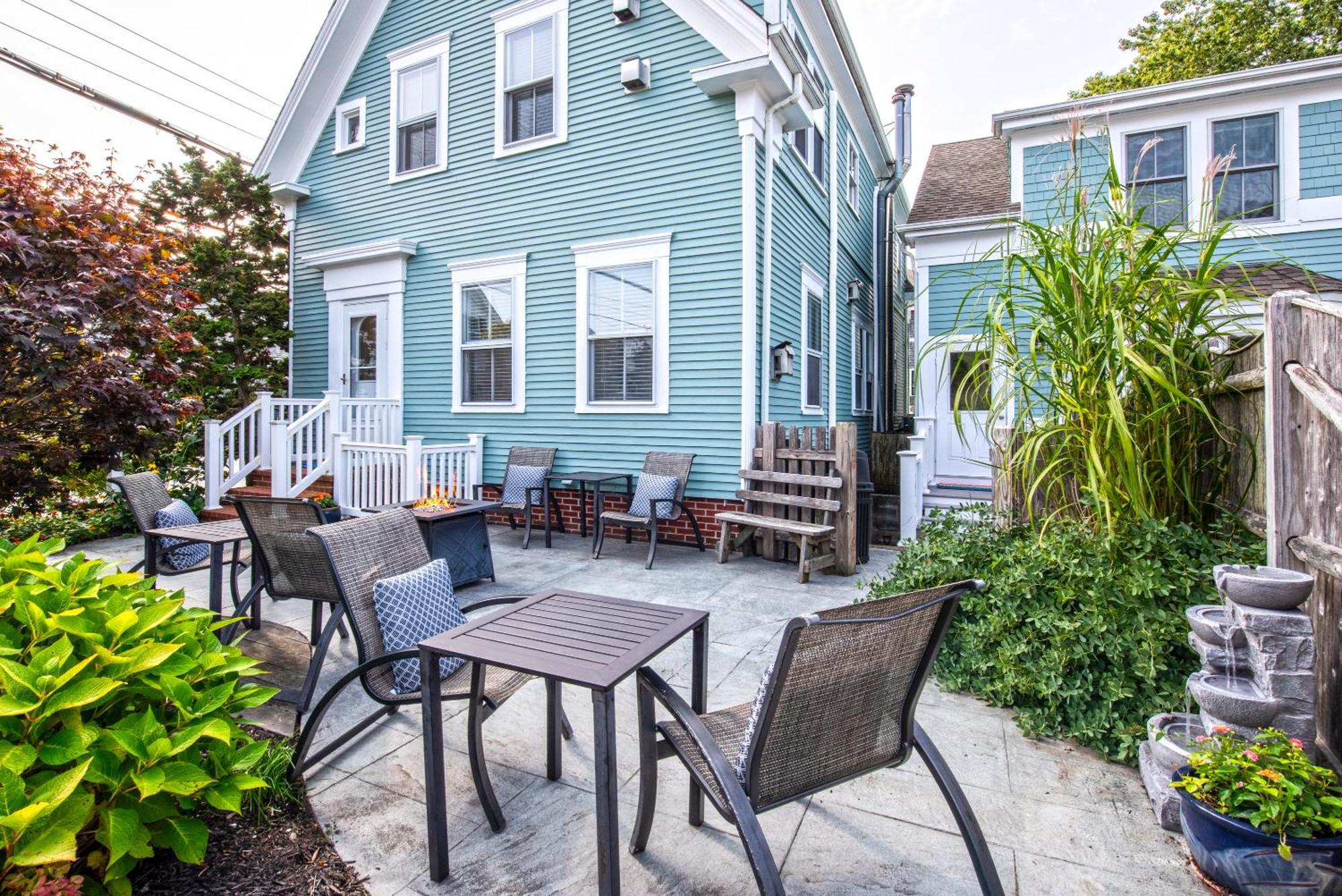 Admiral'S Landing (Adults Only) Acomodação com café da manhã Provincetown Exterior foto